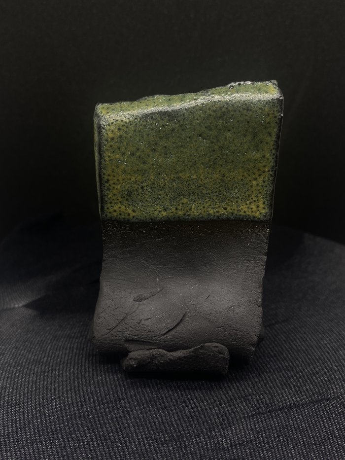 Tupuārangi glaze tile, green