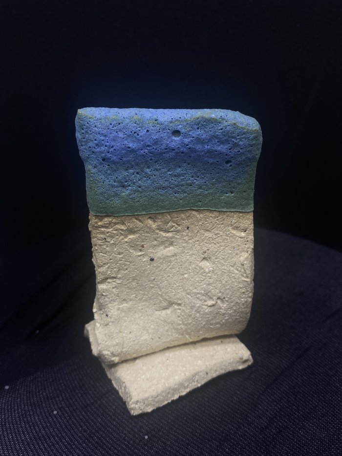 Waitī glaze tile, light blue